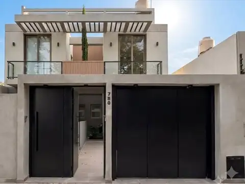 Casa en Alquiler en Villa Sarmiento, Partido de Morón