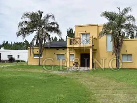 Casa en Alquiler en Campos De Roca, Countries y Barrios Cerrados en la Plata