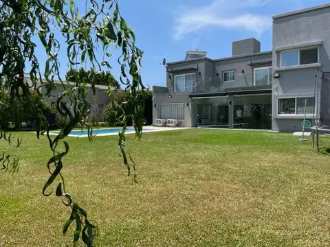 Casa en Alquiler en Haras Santa María, Countries y Barrios Cerrados en Escobar