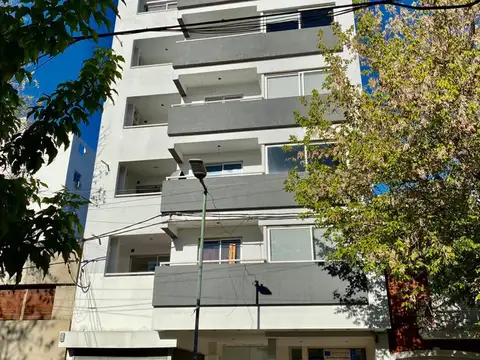 Cochera en Alquiler en Plaza Rocha, La Plata