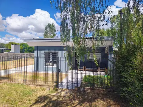 Casa en Venta en Lisandro Olmos Etcheverry, Partido de La Plata
