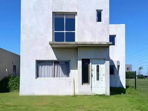 Casa en Venta en Laguna Azul, Countries y Barrios Cerrados en Ezeiza