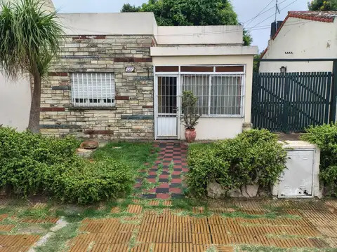 Casa en Venta en Villa Santos Tesei, Partido de Hurlingham