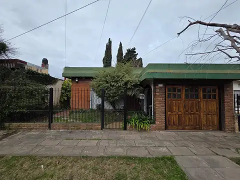 Casa en Venta en Castelar Sur, Castelar