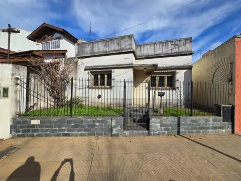 Casa en Venta en Villa Sarmiento, Partido de Morón