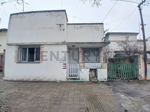 Galpón en Venta en La Plata, Partido de La Plata