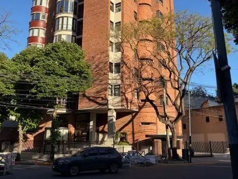 Departamento en Venta en La Lucila Libertador / Rio, La Lucila