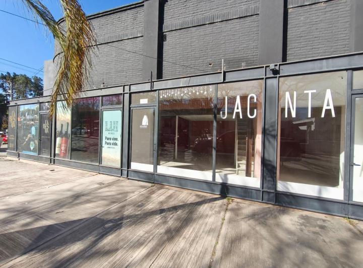 Local comercial · 28m²