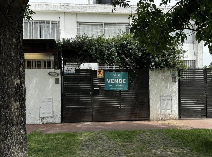 Casa · 52m² · 2 Dormitorios · 1 Cochera