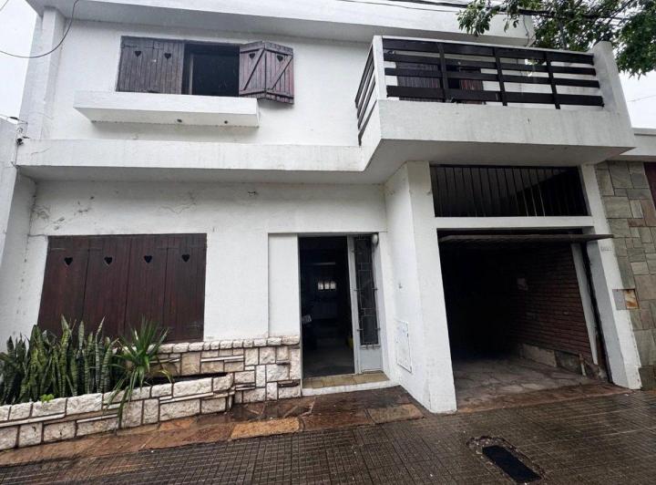Casa · 154m² · 4 Ambientes · 1 Cochera