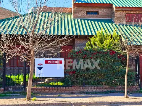 Casa en Venta en Centenario, Confluencia