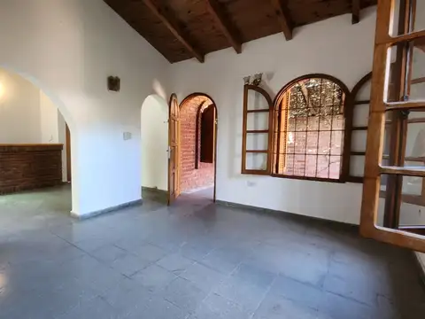 Casa en Alquiler en Mendoza, Capital