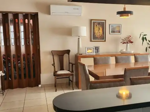 Casa en Venta en General Gutiérrez, Maipú
