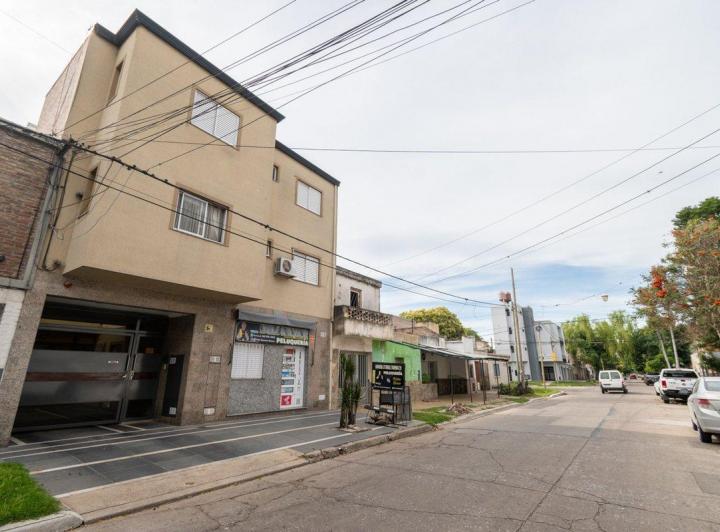 Departamento · 40m² · 2 Ambientes · 1 Cochera
