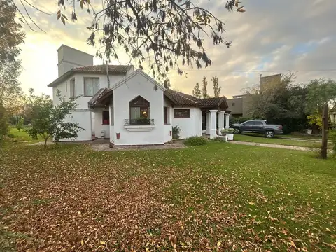 Casa en Venta en Villa Allende, Colón