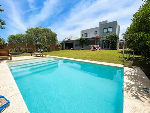 Casa en Venta en Villa Allende, Colón
