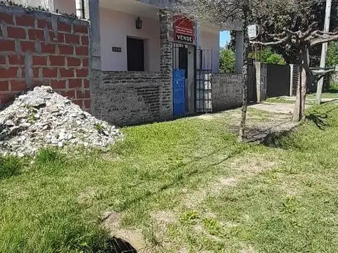 Casa en Venta en Mariano Acosta, Partido de Merlo