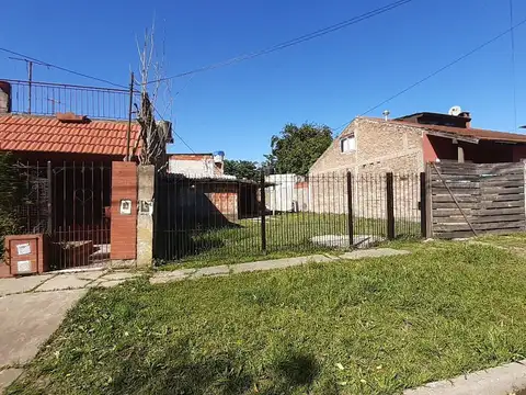 Casa en Venta en Claypole, Partido de Almirante Brown