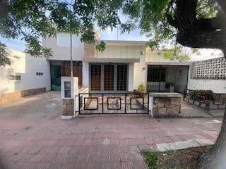 Casa · 256m² · 3 Ambientes