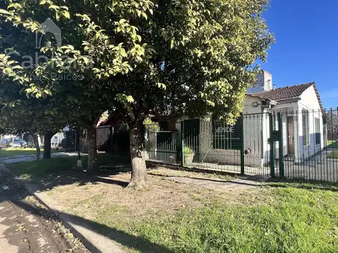 Casa en Venta en Lisandro Olmos Etcheverry, Partido de La Plata