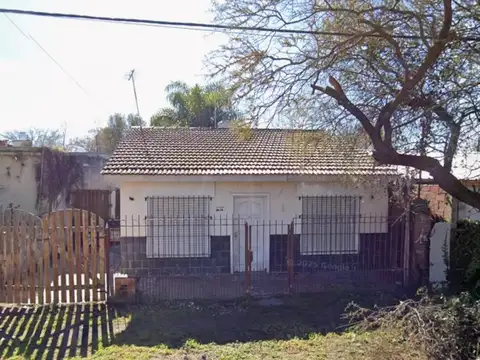 Casa en Venta en Glew, Partido de Almirante Brown