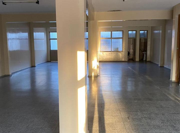 Local comercial · 400m²