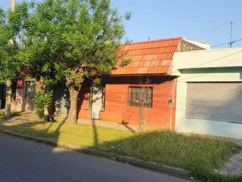 Casa en Venta en Lanus Este, Lanus