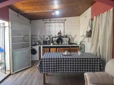 Casa en Venta en Villa Elvira, Partido de La Plata