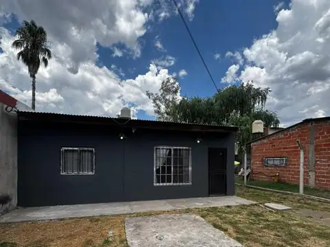 Casa en Venta en La Reja Grande, La Reja