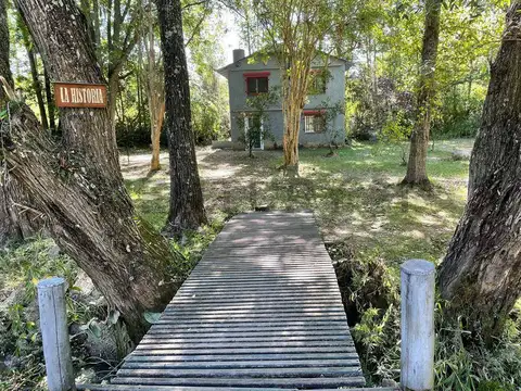Casa en Venta en Sarmiento  - Campana, Campana