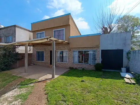 Casa en Venta en Lezica y Torrezuri, Partido de Luján