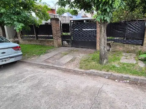 Casa en Venta en Burzaco, Partido de Almirante Brown