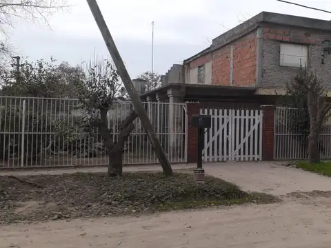 Casa en Venta en Guernica, Partido de Presidente Perón