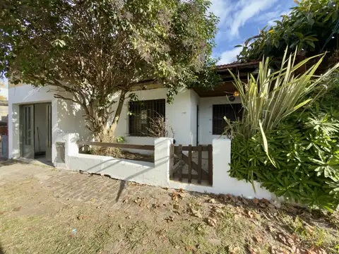 Casa en Venta en Los Hornos, Partido de La Plata