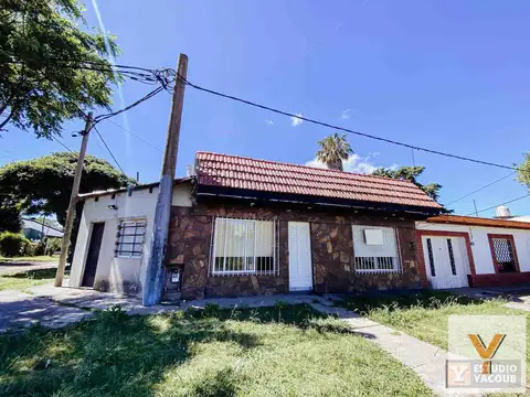 Casa en Venta en Villa Elvira, Partido de La Plata