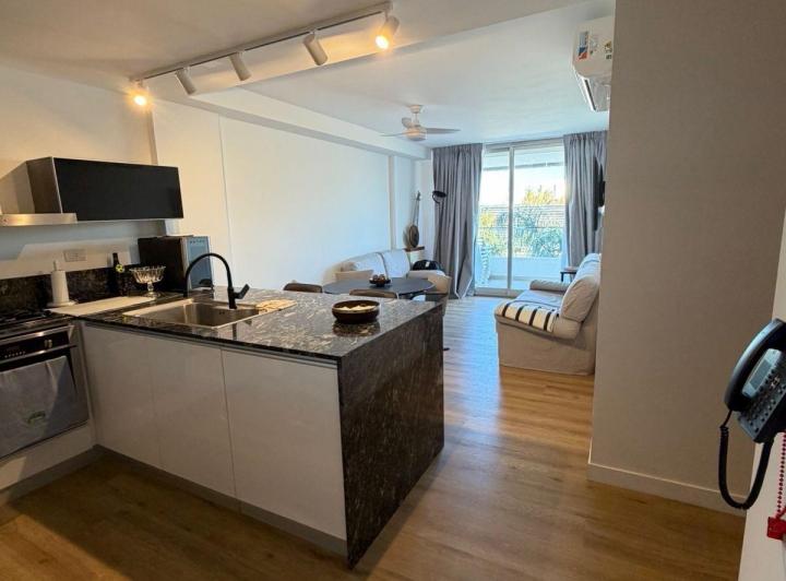 Departamento · 90m² · 2 Dormitorios · 3 Cocheras
