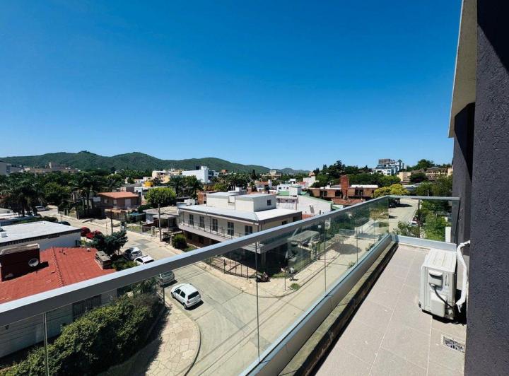 Departamento · 40m² · 2 Ambientes · 1 Cochera