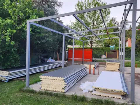 Casa en Venta en Parque Sakura, Countries y Barrios Cerrados en Exaltacion de la Cruz