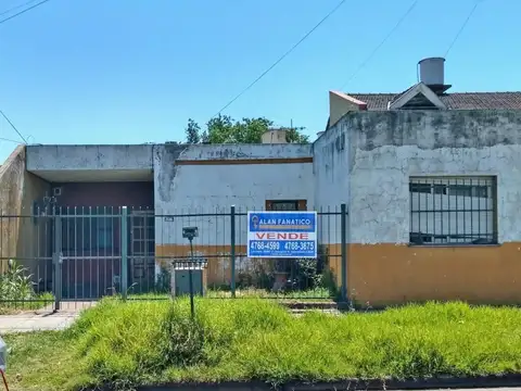 Casa en Venta en Billinghurst, General San Martin