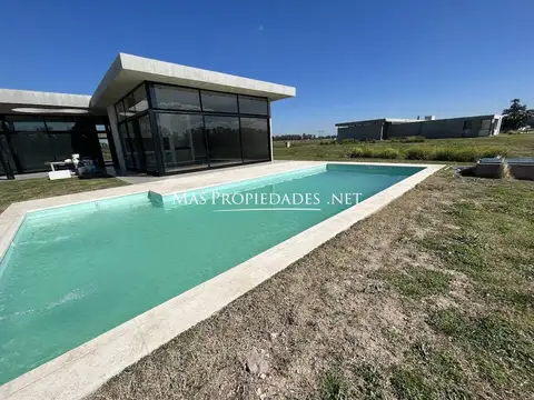 Casa en Venta en Estancia Villa Maria, Countries y Barrios Cerrados en Ezeiza