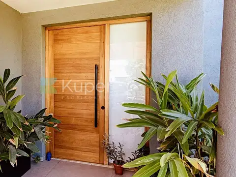 Casa en Venta en Ayres Plaza, Countries y Barrios Cerrados en Pilar