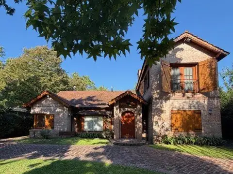 Casa en Venta en Highland Park Country Club, Del Viso