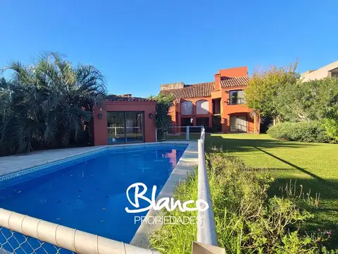 Casa en Venta en Estancias Del Pilar, Countries y Barrios Cerrados en Pilar