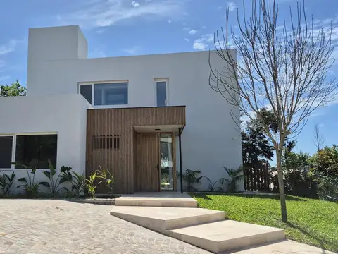 Casa en Venta en Villa Rosa, Partido de Pilar