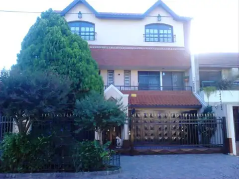 Casa en Venta en Haedo Sur, Haedo