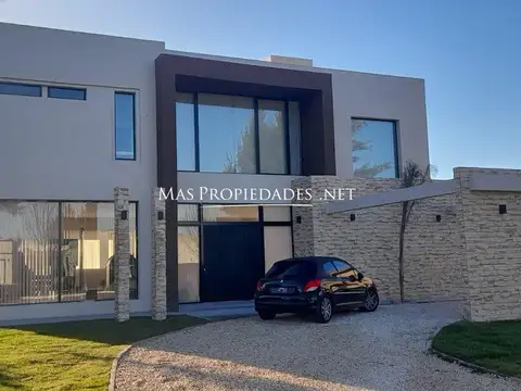 Casa en Venta en Principado Ciudad Nautica, Canning