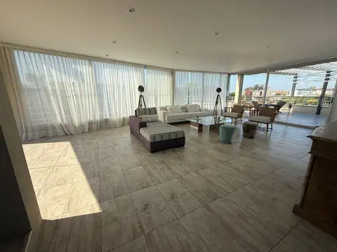 Casa en Venta en Haras Santa Maria, Countries y Barrios Cerrados en Escobar