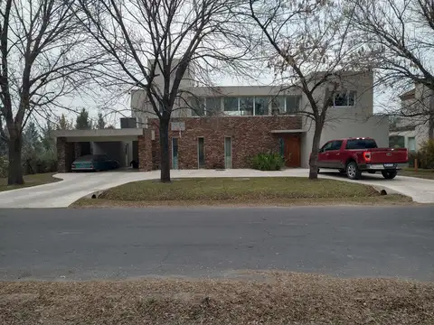 Casa en Venta en San Francisco, Countries y Barrios Cerrados en Pilar