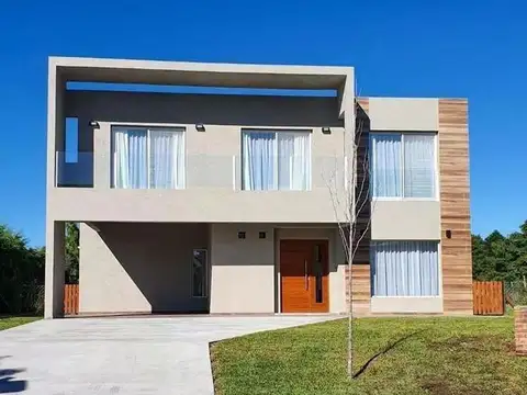 Casa en Venta en Country La Lonja, Countries y Barrios Cerrados en Pilar
