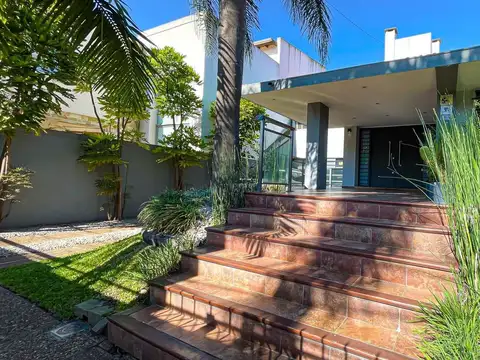 Casa en Venta en Villa Sarmiento, Partido de Morón